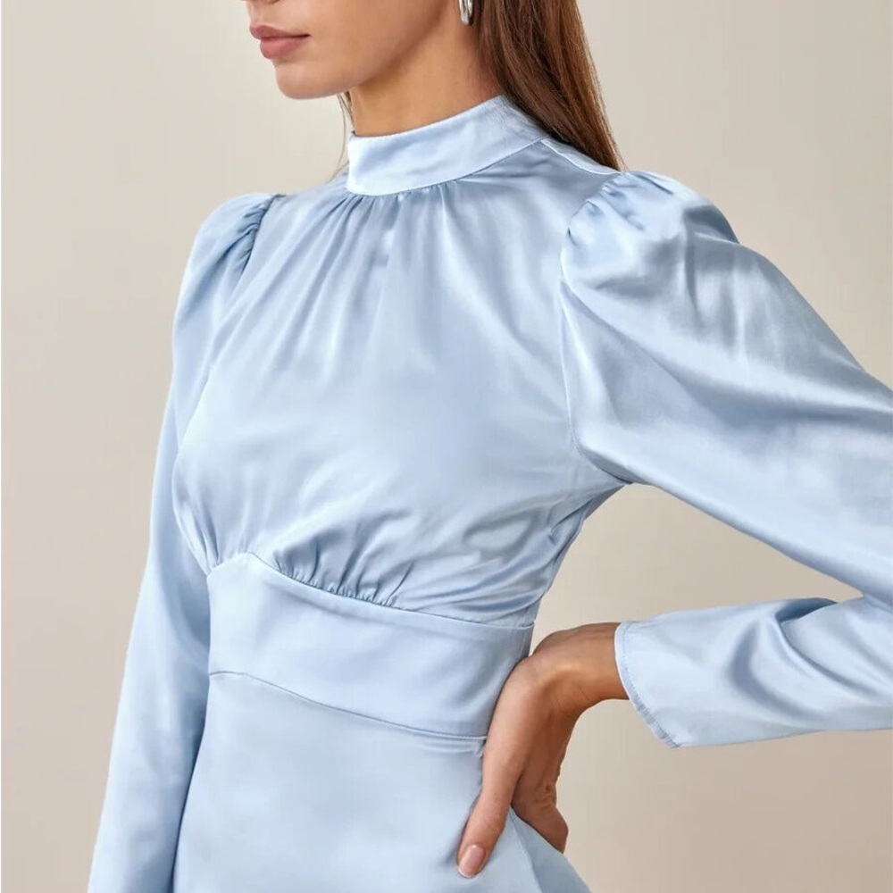 Reformation Samuel Long Sleeve Silk dress in Horizon - Picture 4 of 10